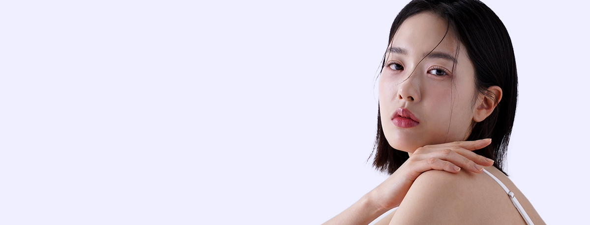 Two K-Beauty Models with Natural Skin